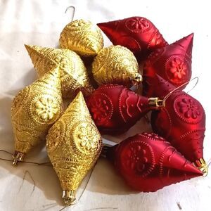 Gold and Red Christmas Tree Ornament Bundle